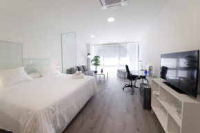 Гостиница Pensión T5 Donostia Suites  Сан-Себастьян